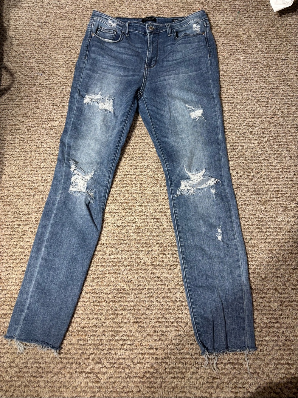 Judy Blue Medium Blue Distressed Skinny Jeans - 0093